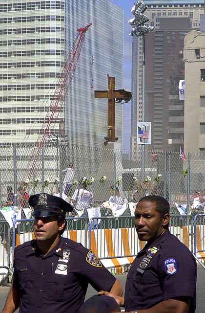 crossgrnd09112002a